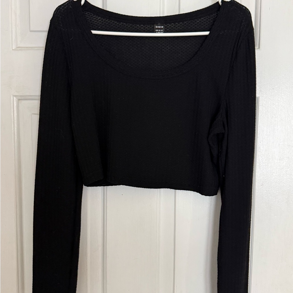 SHEIN Black Ribbed Long Sleeve Crop Top